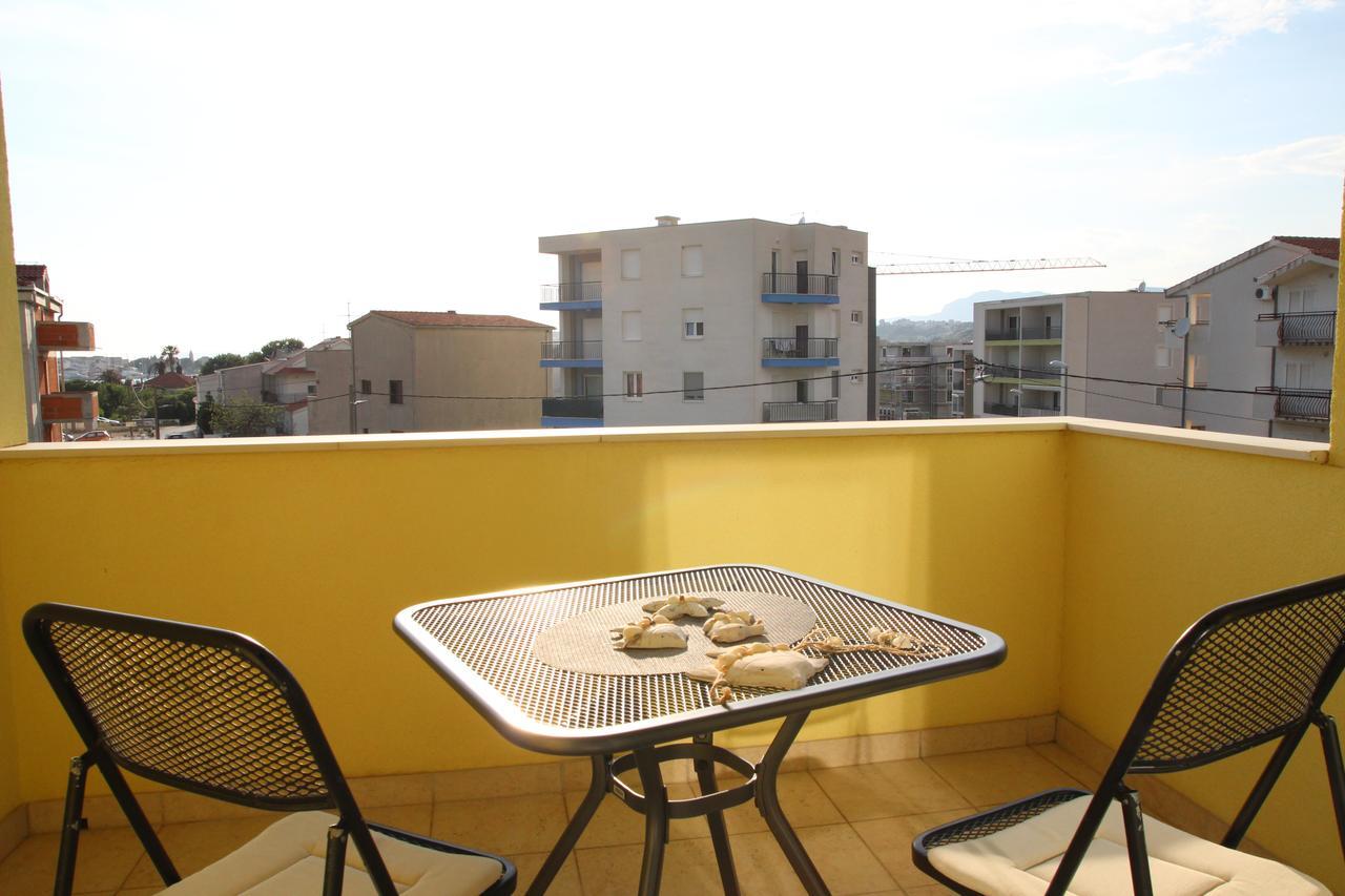 Apartment Mario Podstrana Exterior photo